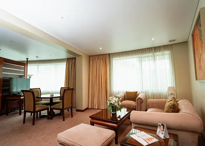 Suites Camino Real